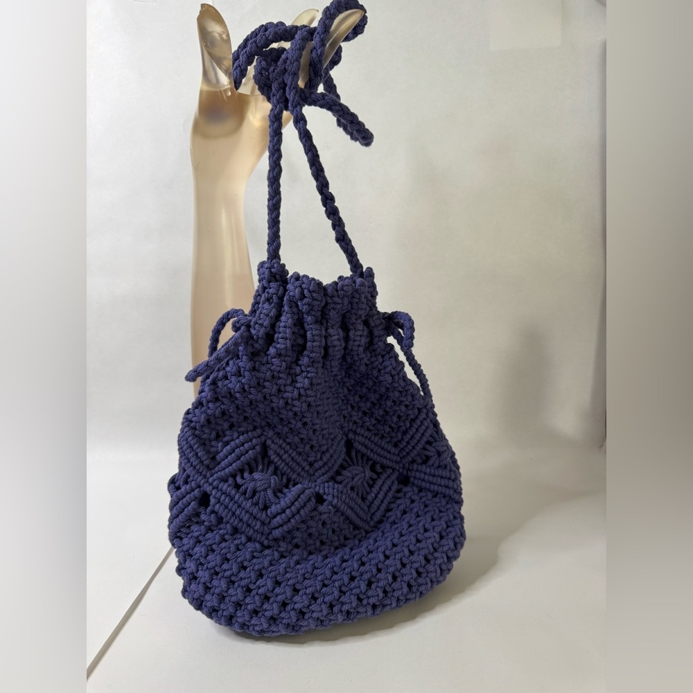 Macrame Crossbody Bag With Drawstring Closure - image 2